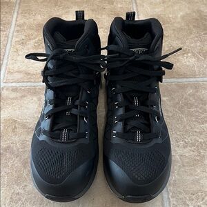 KEEN Men's Black Athletic Shoes